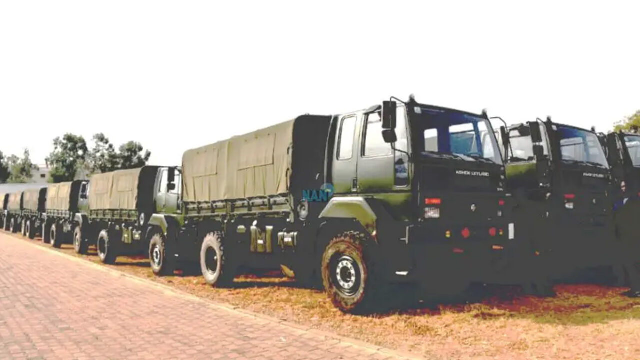 https://www.westafricanpilotnews.com/wp-content/uploads/2023/03/troops-Carrying-Trucks-1280x720.jpg