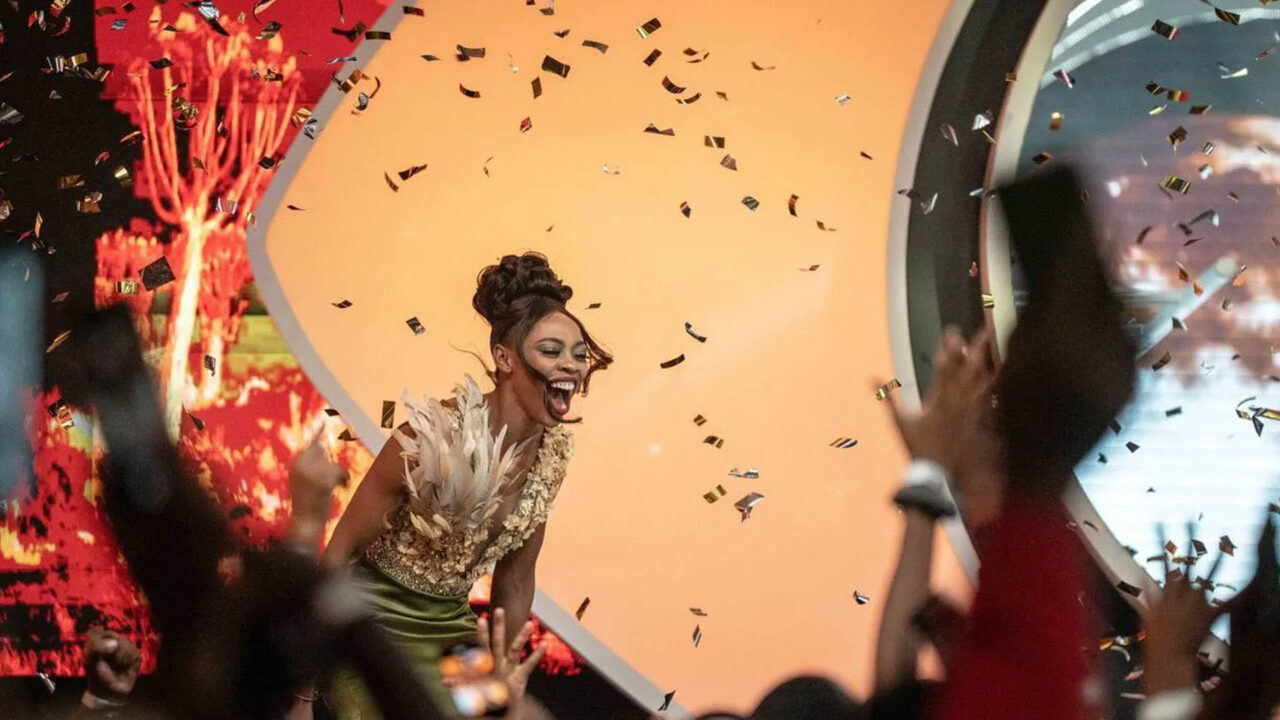 Khosi wins the $100,000 BBTitans grand prize as the show ends