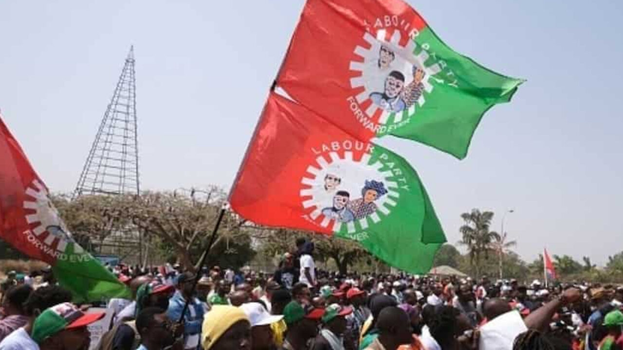 Breaking – PDP Now Majority in Enugu House of Assembly As 6 LP Members Defect