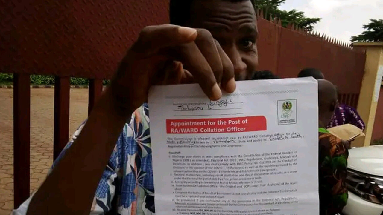 INEC Adhoc Staff in Anambra Protest Again over Non-payment of Salaries