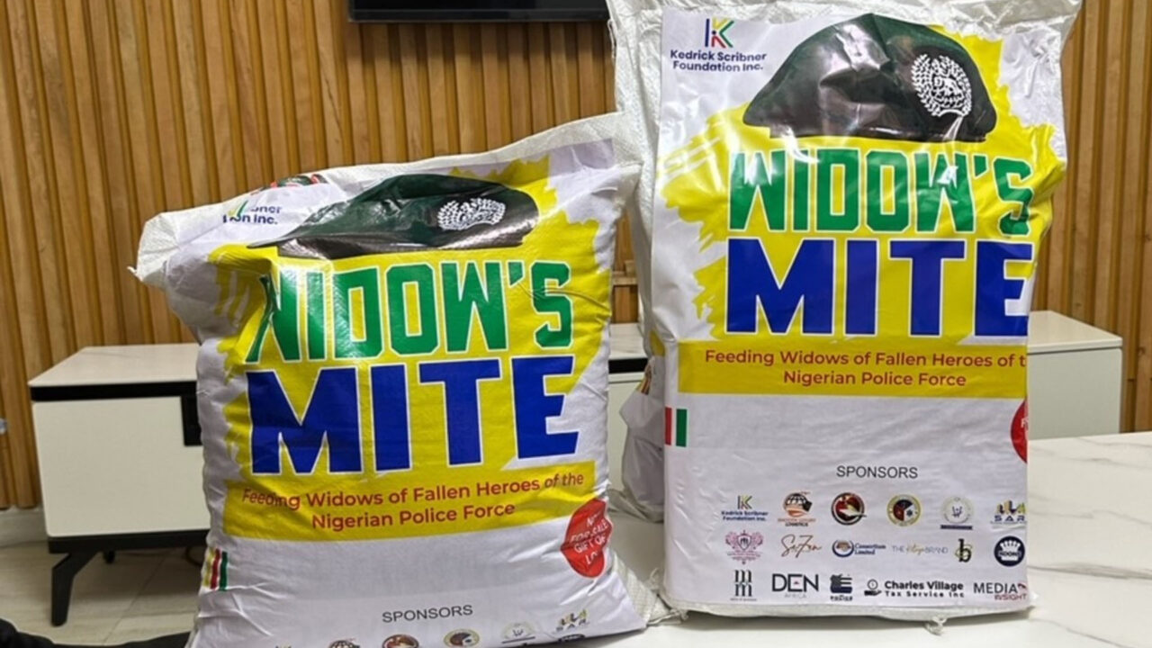 Lagos: Foundation awards varsity scholarship to 25 children of police widow’s