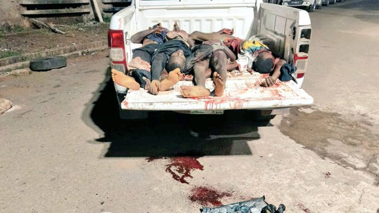 Police Intercepts Car Snatching, four Criminals Gunned Down in Enugu