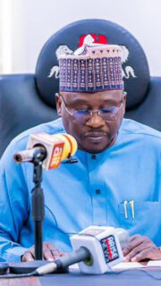 Adamawa Governor Ahmadu Fintiri Dumps PDP, Joins the APC