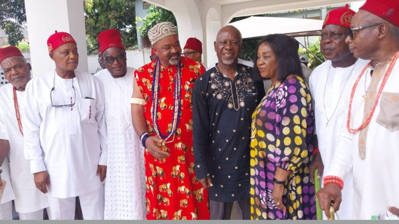 Attack on bus driver: Awka Kingmakers visit GUO, beg for forgiveness