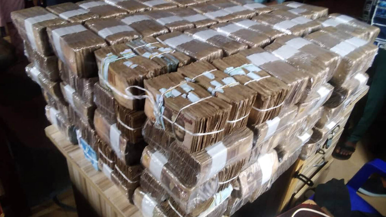 EFCC, JTF Raid Ogui, Arrest 115 Suspected Currency Racketeers in Enugu
