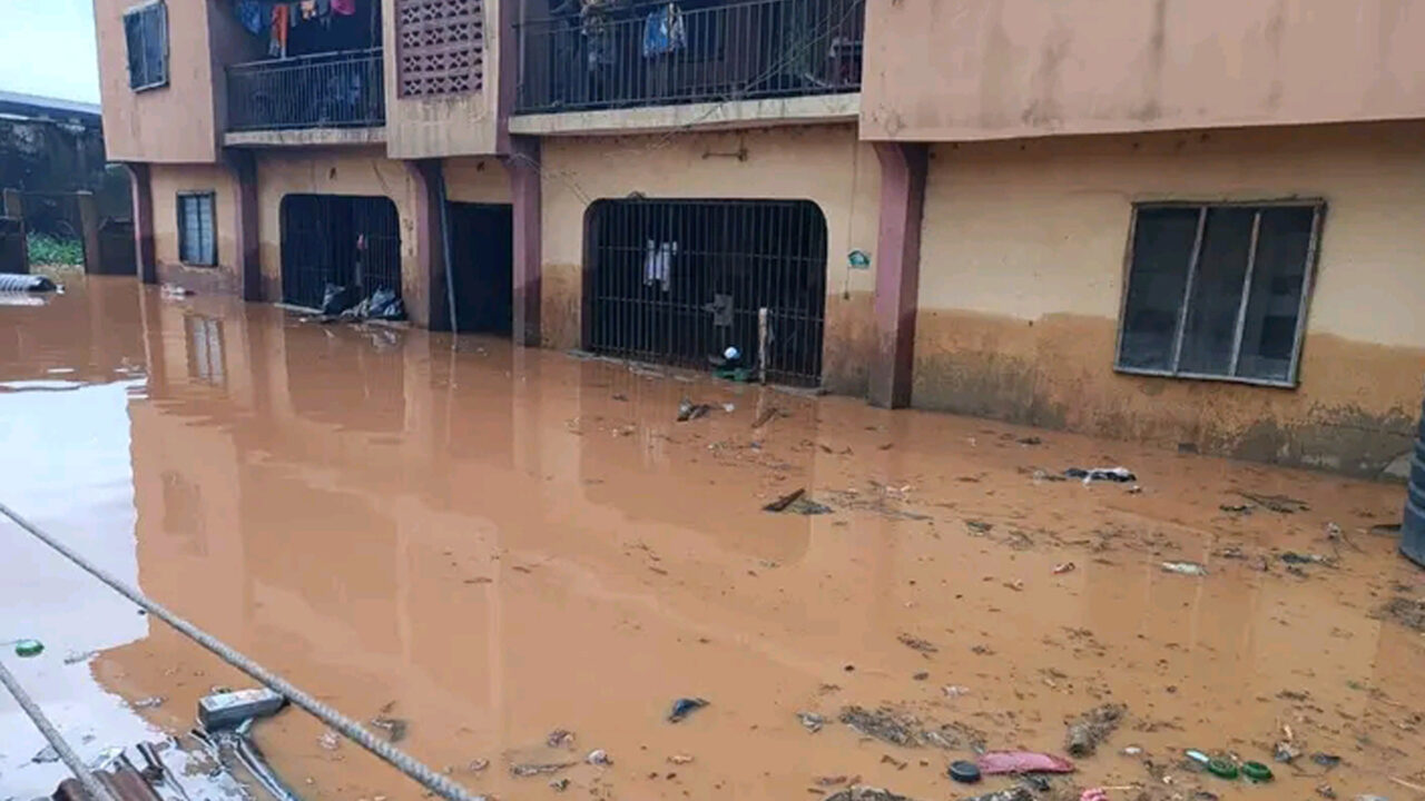 What is the Government doing about the Recent Challenge of Flood Surge in Awka?