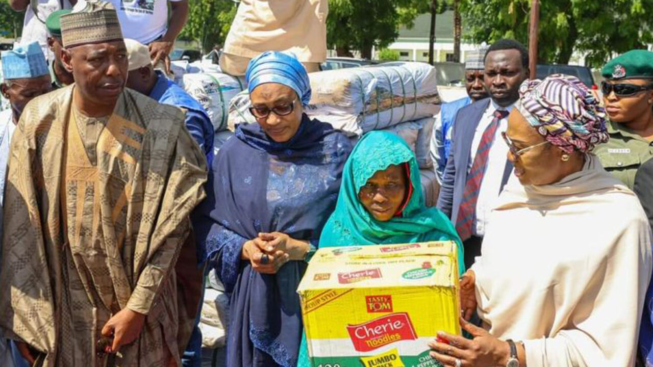 Mrs Tinubu, Mrs Shettima Donates ₦250 Million To 5,000 Female Traders In Borno