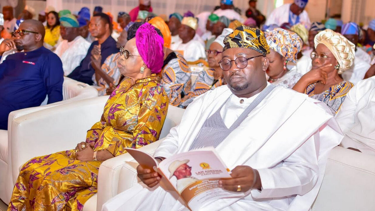 Tinubu Urges APC Stakeholders To Unite, Reclaim Oyo