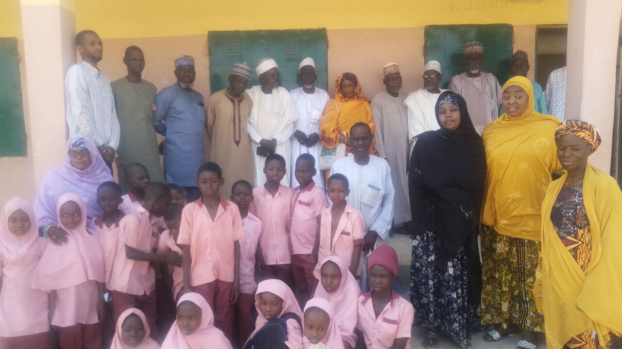 Educationist Donates Textbooks, Others To Her Alma Mater