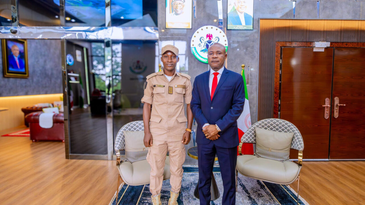 Gov. Mbah Receives NIS Officer Who Nabbed the Notorious Ritualist