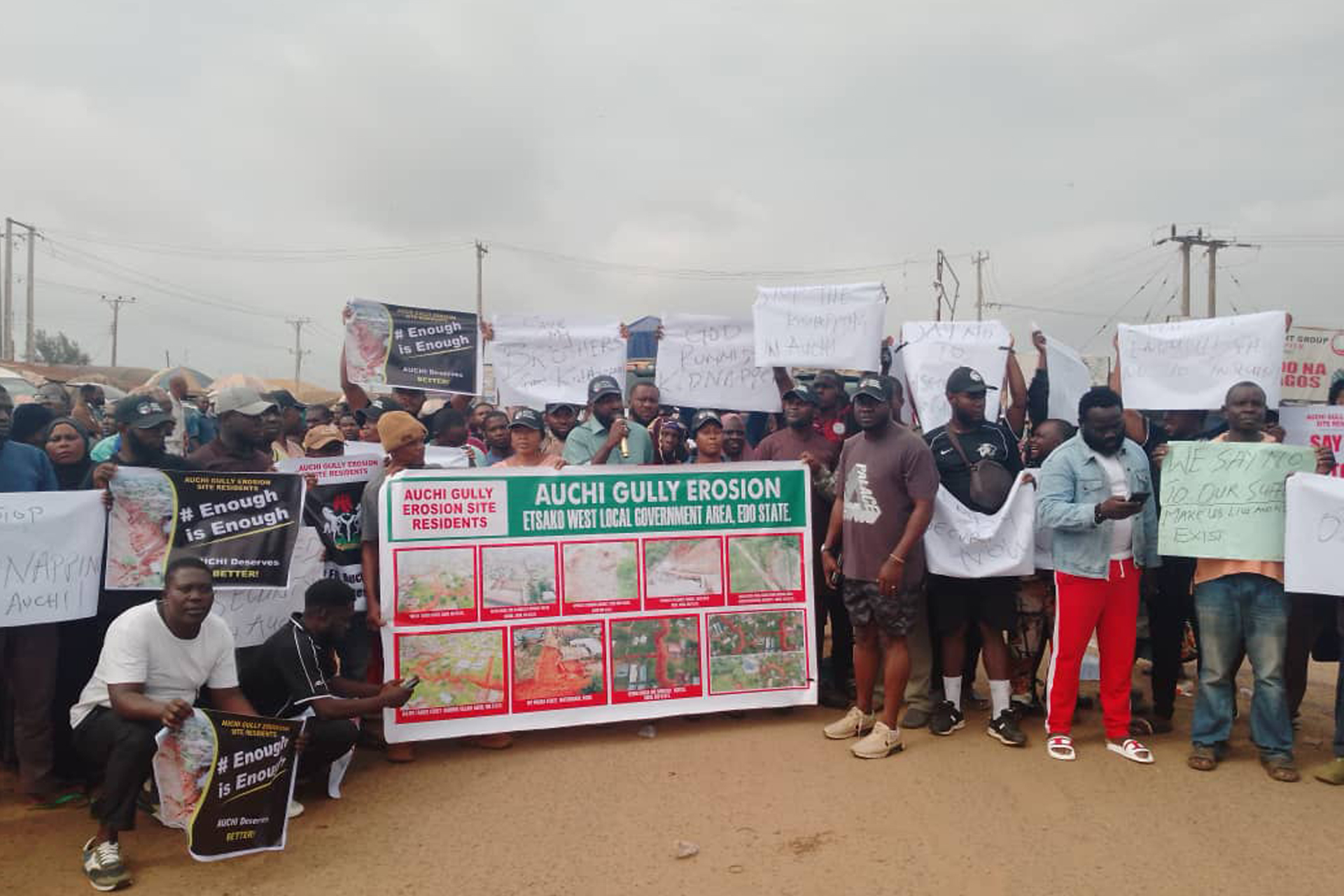 Athy Protest Auchi Youths Protest Over Ravaging Gully Erosion, Kidnapping