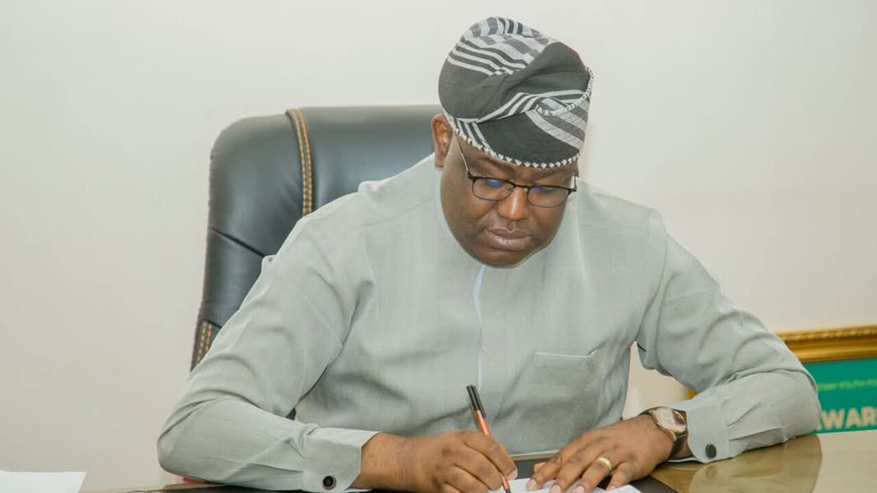 APC, A Cult, Not A Political Party, PDP Presidential Hopeful Says