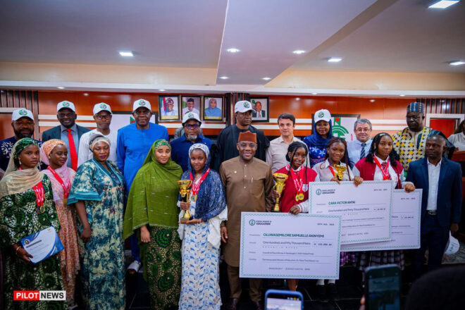 FG Awards ₦200,000 to Nigerian Teen Champion at TeenEagle Global Finals