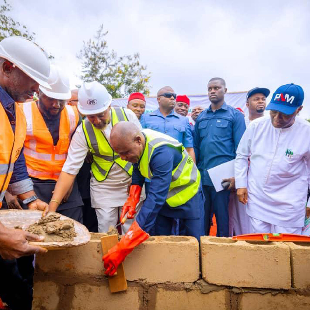 Gov. Mbah Offers ROFR To Affected Ogige Market Traders At Nsukka International Market