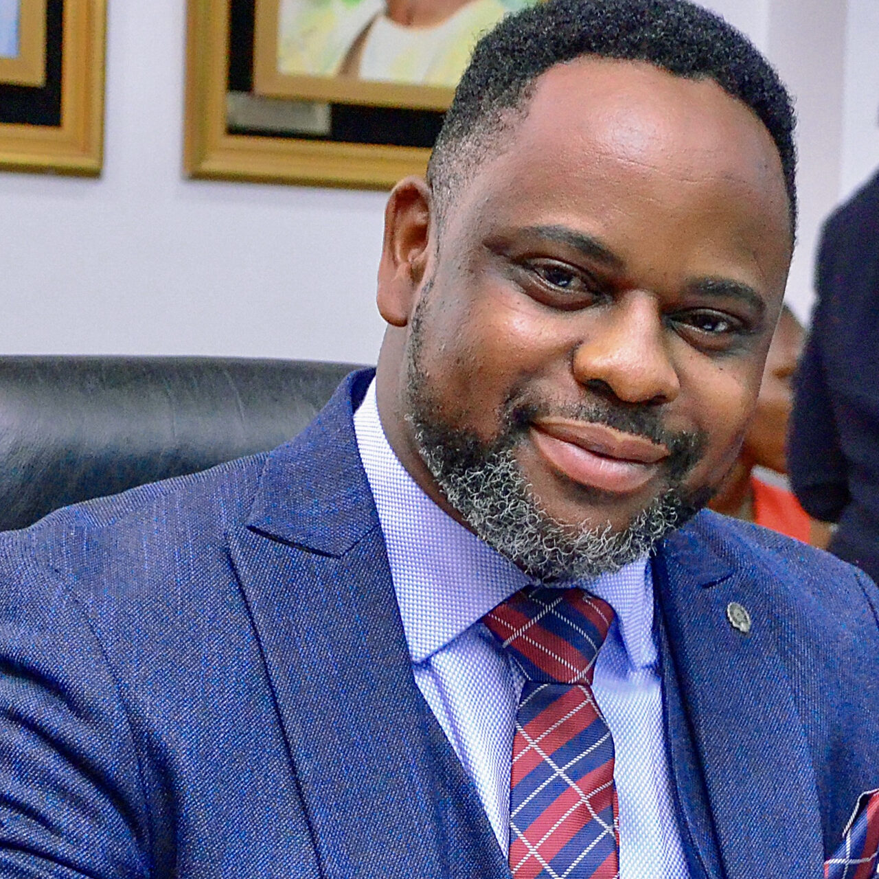 Enugu State Govt. Calls On Indigenes To Apply For the 2025 Scholarship Award