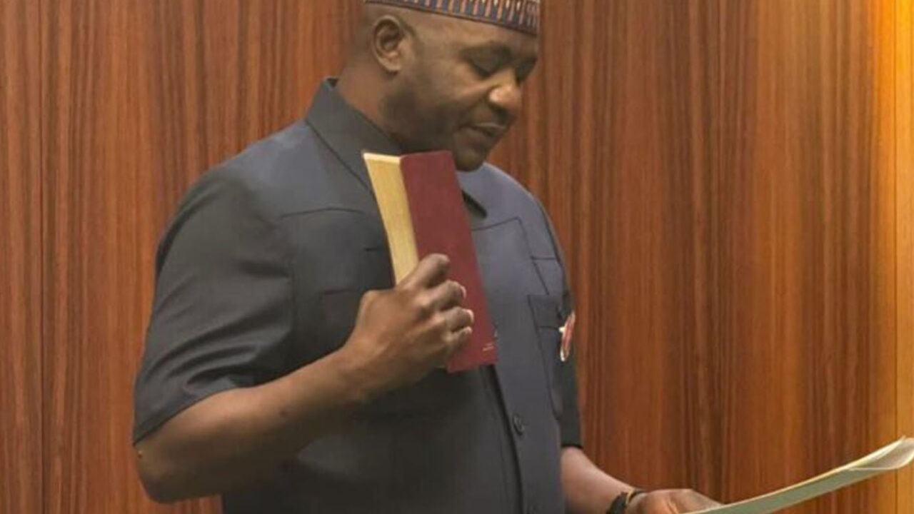 General Christopher Musa (retd) Takes Oath As Defence Minister