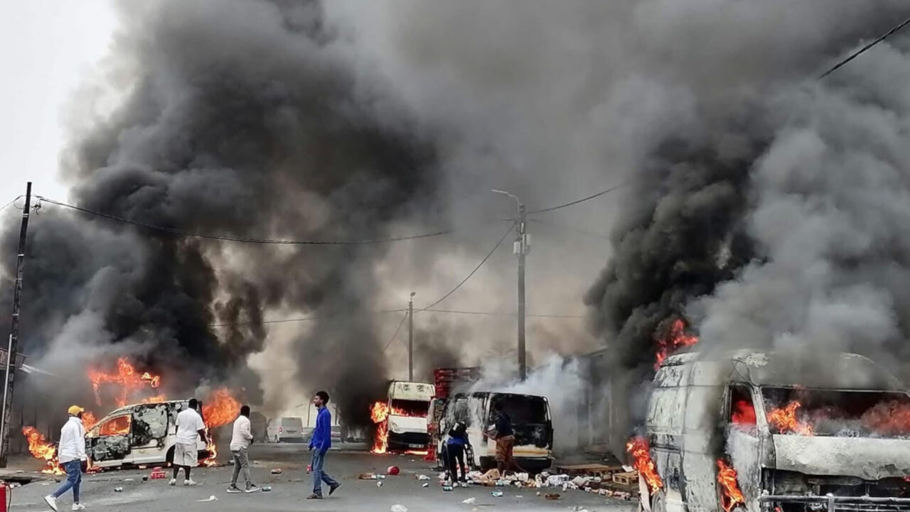 Vehicles Burnt, Tensions Rise in South Africa Over Coronation of ‘Igbo King’