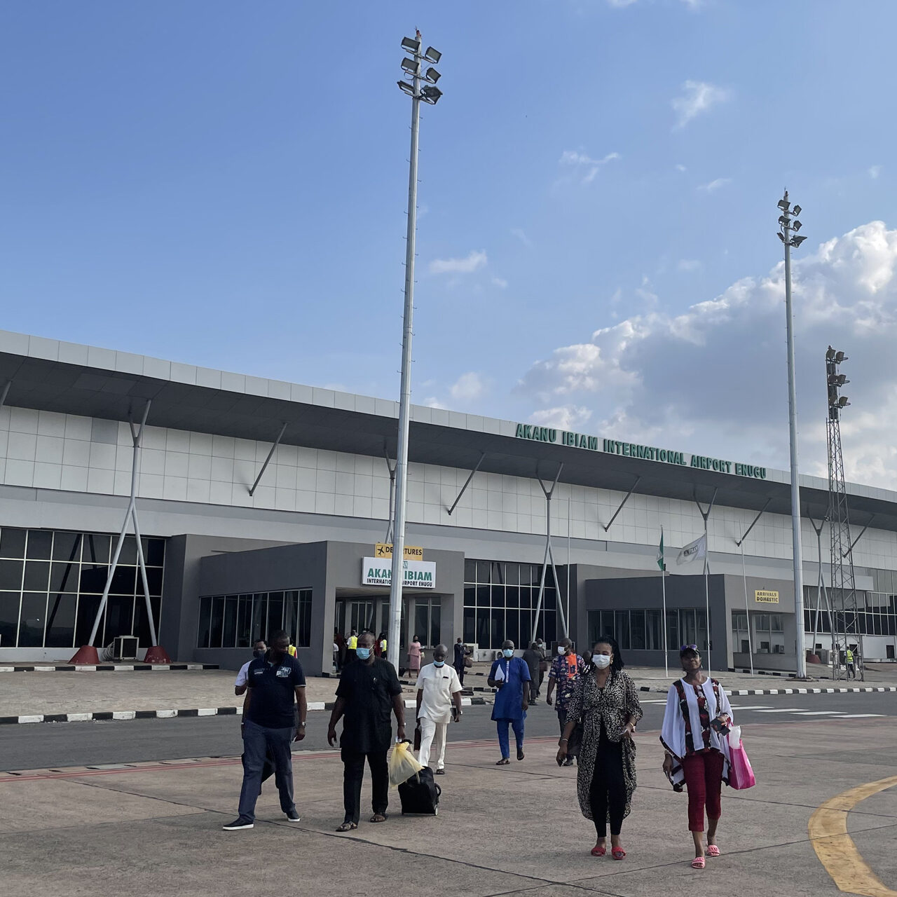 FG, Enugu International Airport Negotiate Direct Cargo Flight To China