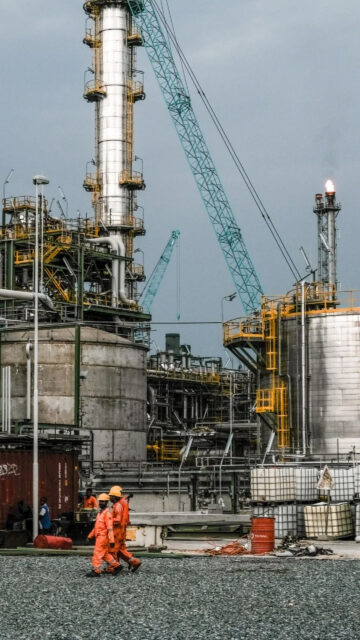 Dangote Refinery Extends IPO Deadline to October 27
